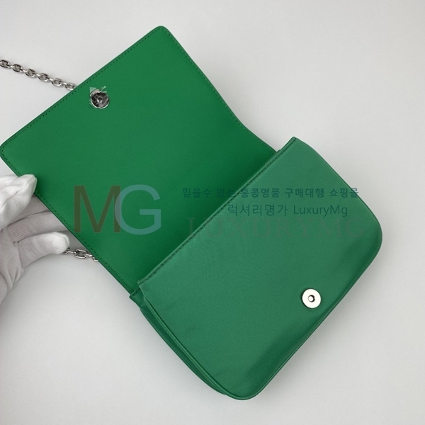 ����� ���ǾƳ� ũ�ν��� 1BD032-A-4