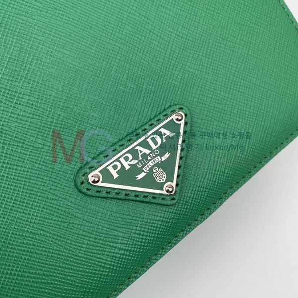 ����� ���ǾƳ� ũ�ν��� 1BD032-A-4