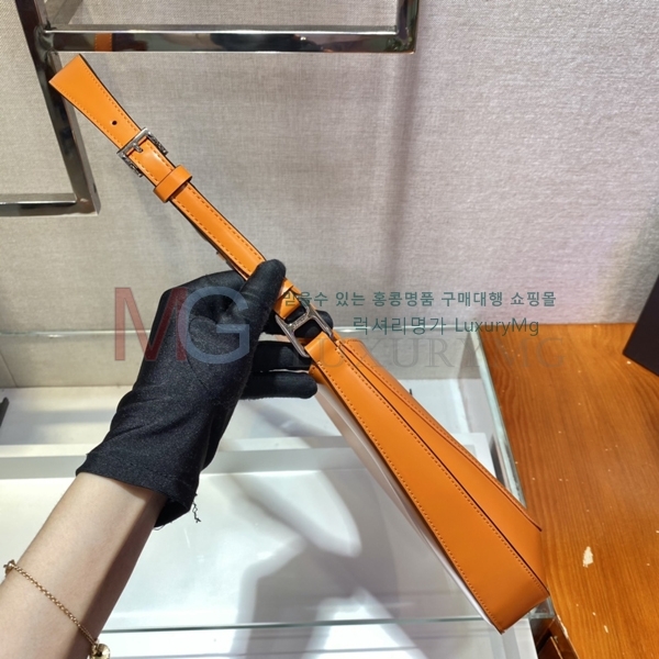 ����� Ŭ���� ����� 1BC156-A-9