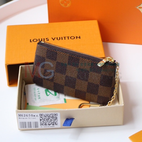 ���̺��� ���׷� Ű�Ŀ�ġ ī������ M62650-A-4