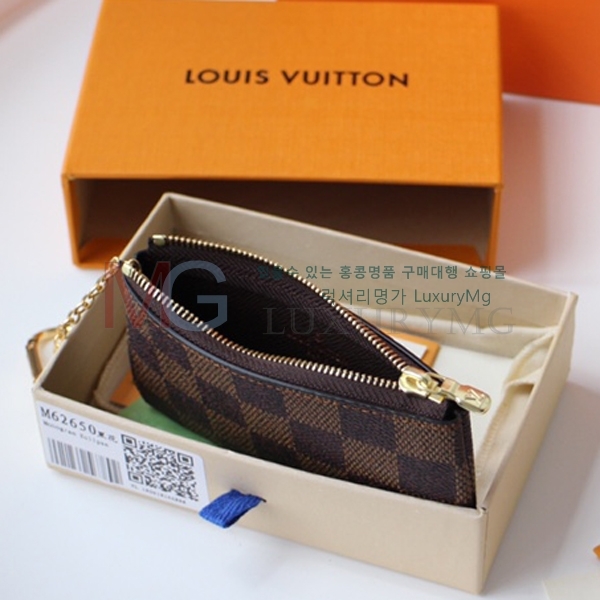 ���̺��� ���׷� Ű�Ŀ�ġ ī������ M62650-A-4