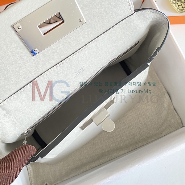  �����޽� �̸� 2424�� H965312-A-1