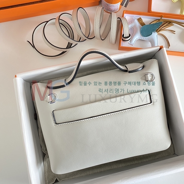  �����޽� �̸� 2424�� H965312-A-1