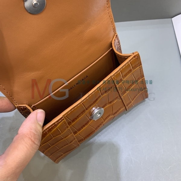 �߷��þư� �̴� ž �ڵ�� 300161-A-11
