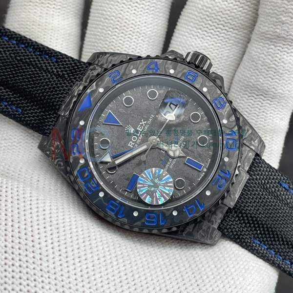 �η��� �Ż� �ð� RM318666-2
