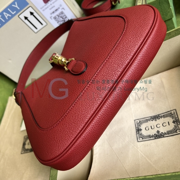 ���� ��Ű ���� ȣ���� 636709-A11-3
