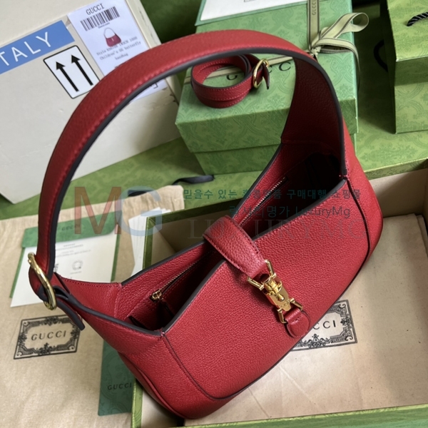 ���� ��Ű ���� ȣ���� 636709-A11-3