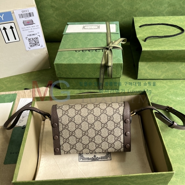 ���� ī�� ����Ʈ ũ�ν��� 700733-A-2