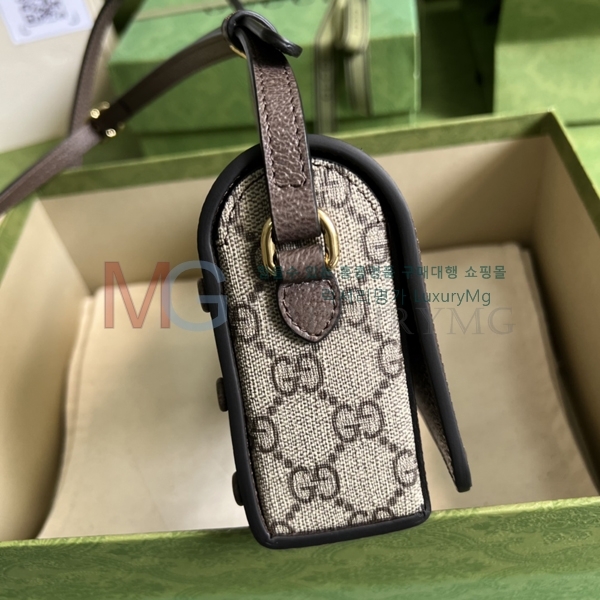 ���� ī�� ����Ʈ ũ�ν��� 700733-A-1