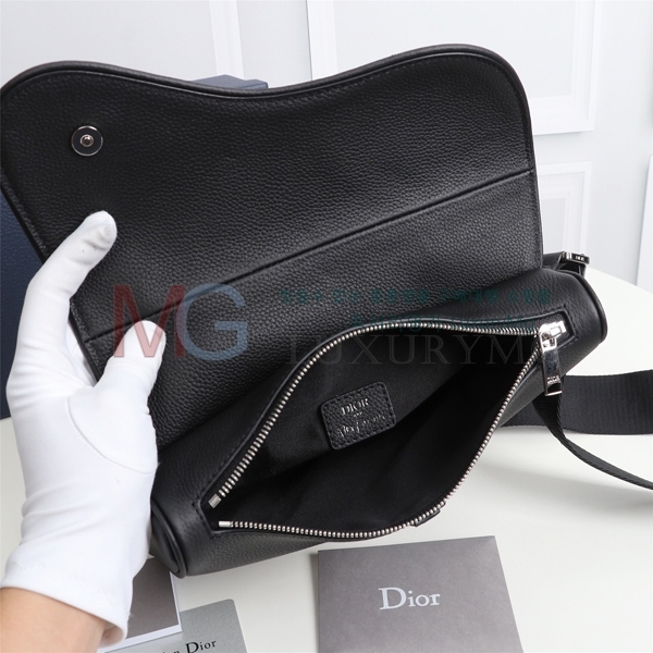 ��� ����� SADDLE 1ADPO093-4