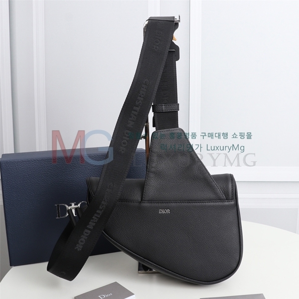 ��� ����� SADDLE 1ADPO093-4