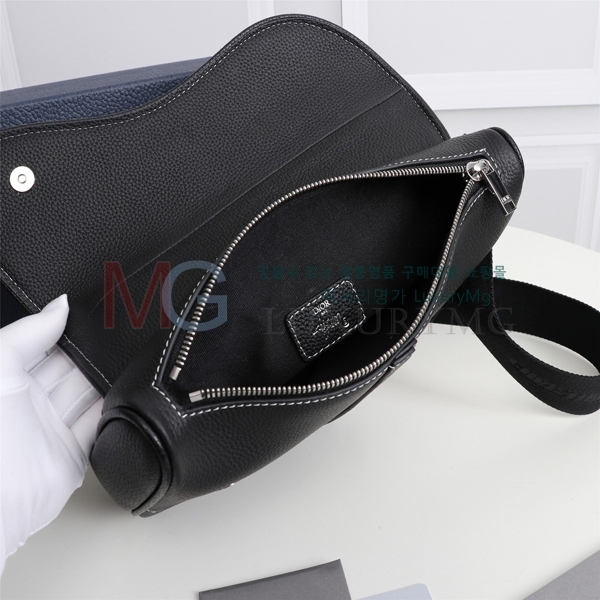 ��� ����� SADDLE 1ADPO093-1
