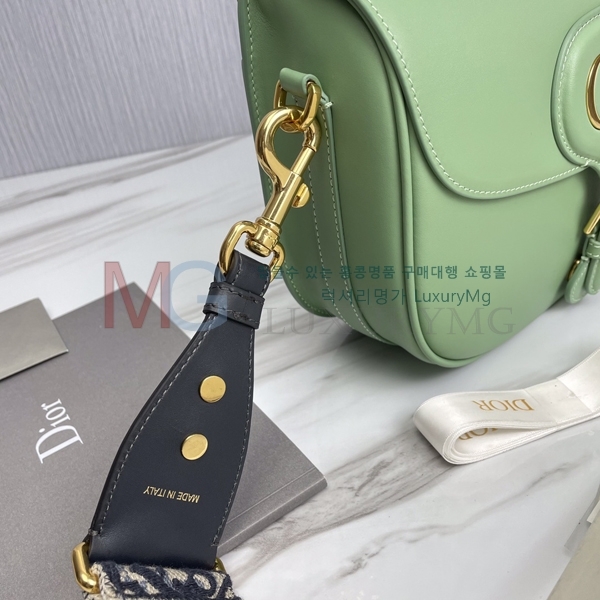 ��� �ٺ�� BOBBY ���� 9218812-7