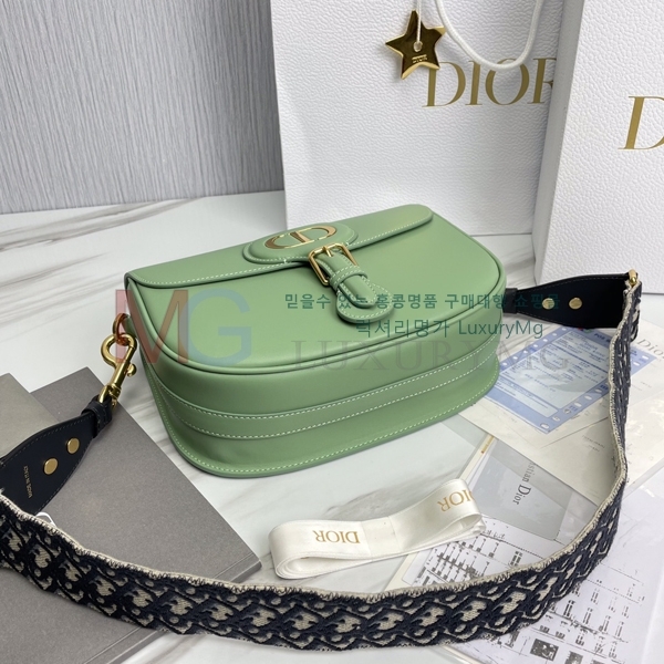 ��� �ٺ�� BOBBY ���� 9218812-7