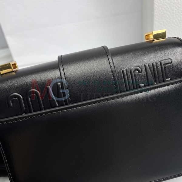 ��� 30 ������ ����ũ�� �ڽ��� 5A188132-2