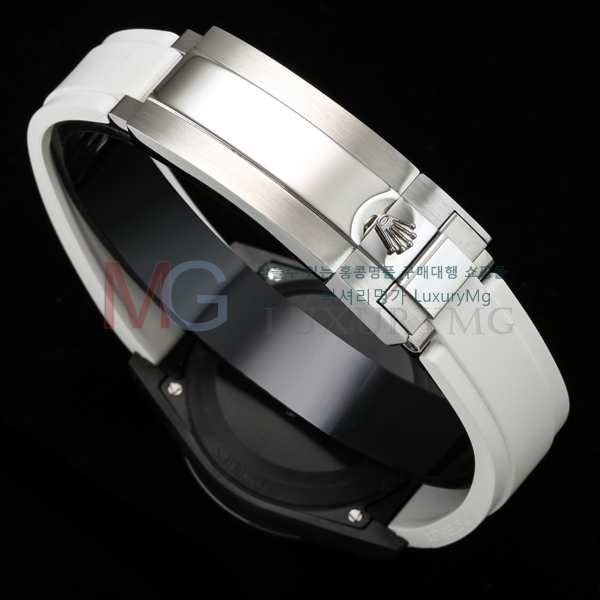 �η��� �����䳪 �ڽ���׷��� AET �ð� VR210870-4 40MM