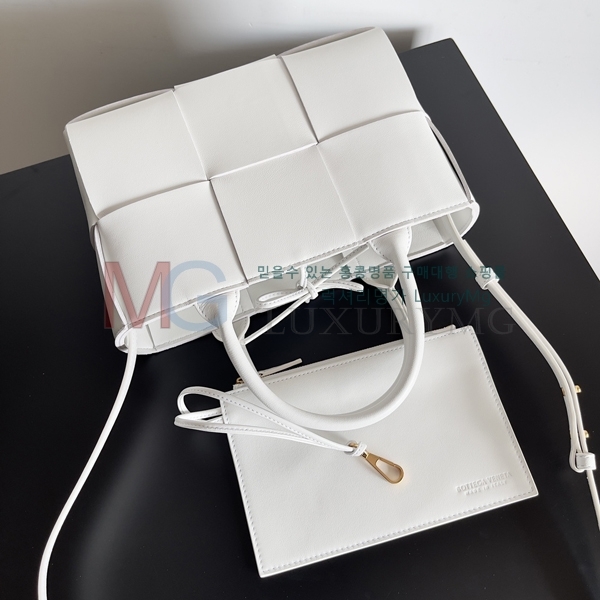 ���װ�����Ÿ �Ƹ��� �̴� ��Ʈ�� 709337-A-6