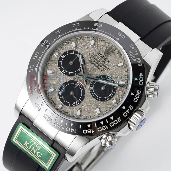 �η��� �����䳪 KING �ð� D12668-1 40MM