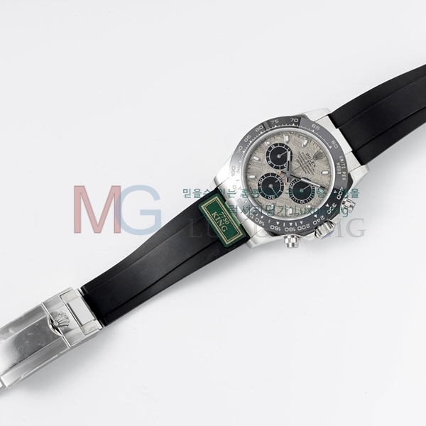 �η��� �����䳪 KING �ð� D12668-1 40MM