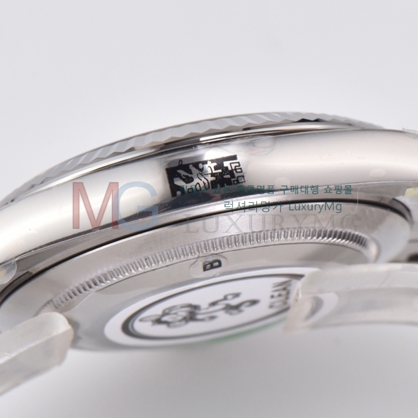 �η��� ���̽��� ��������Ʈ �ð� C126334-7 41MM