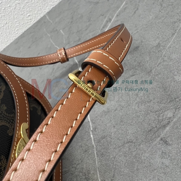 ������ �̴� ����ü Ʈ������ 10L063-A-4