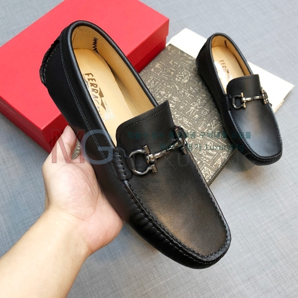 ��󰡸� ���� FO56622