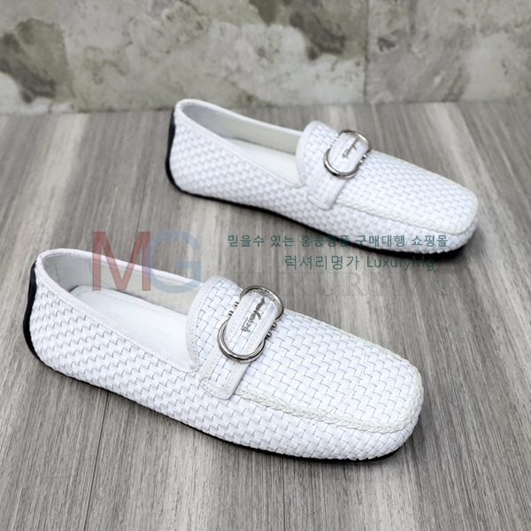 ��󰡸� ���� JH002634