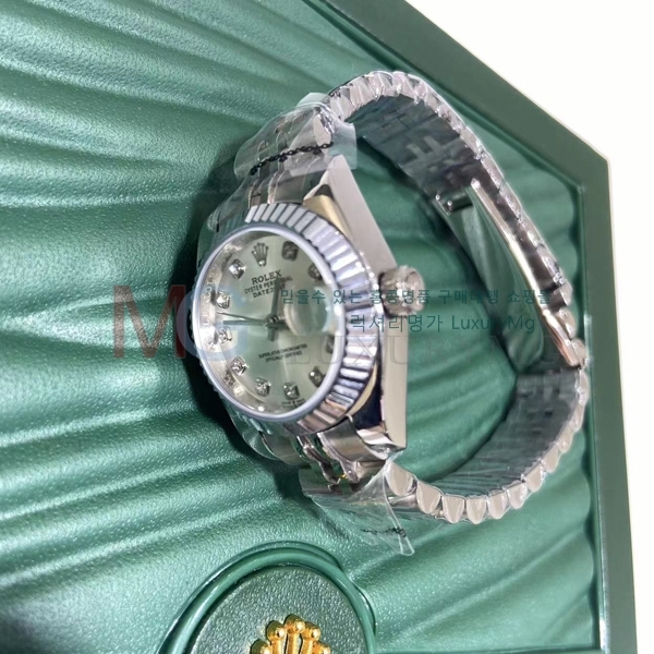 (200�� ����ǰ) �η��� ���̽��� ������� ��������Ʈ �ð� RO177651-3(28mm)