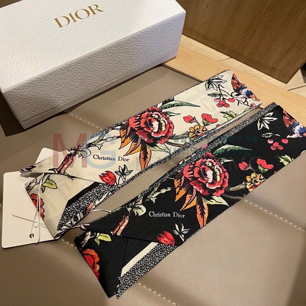 ��� Ʈ���� DI256813-1