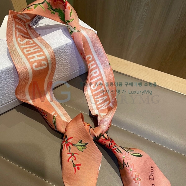 ��� Ʈ���� DI25124