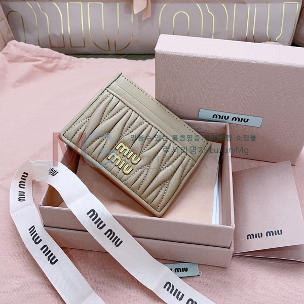 �̿�̿� ���׶�� ī������ 5MC076-2