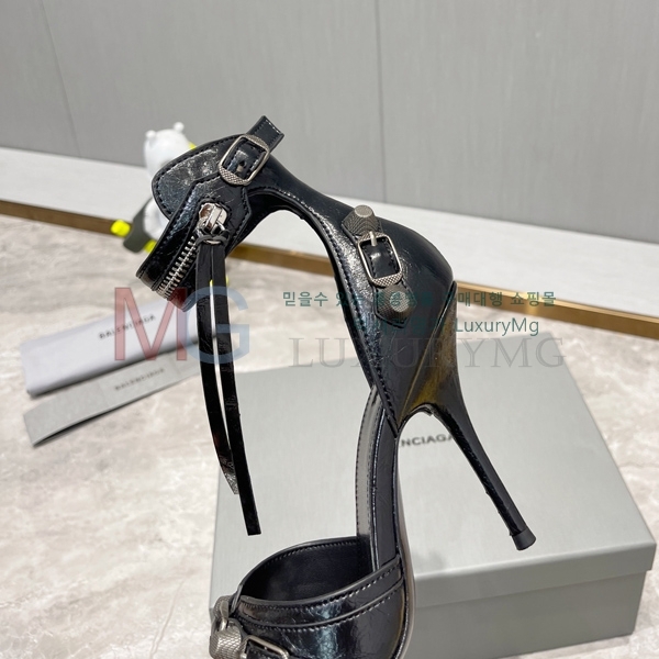 �߷��þư� ���� �̵��� BA395152-1