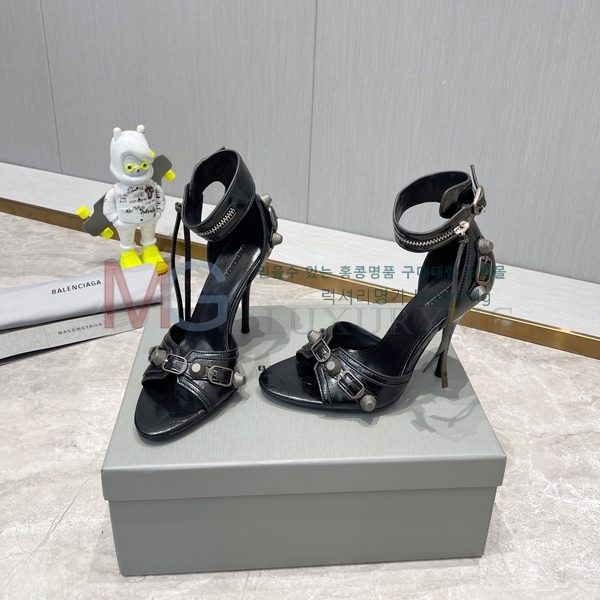 �߷��þư� ���� �̵��� BA395152-1