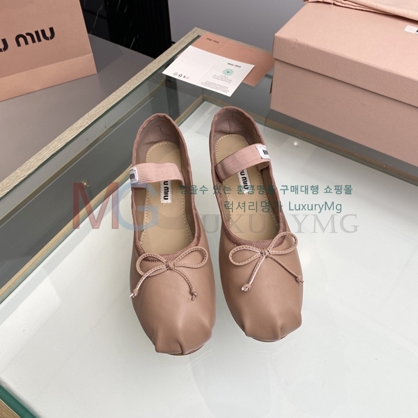 �̿�̿� �÷����� 3XX55064-1
