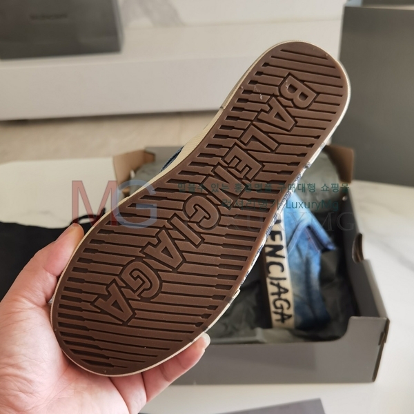  �߷��þư� ������ �������� BL605582