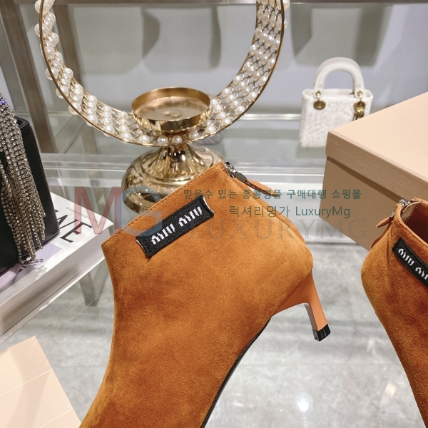 �̿�̿� ���� ME605884-4