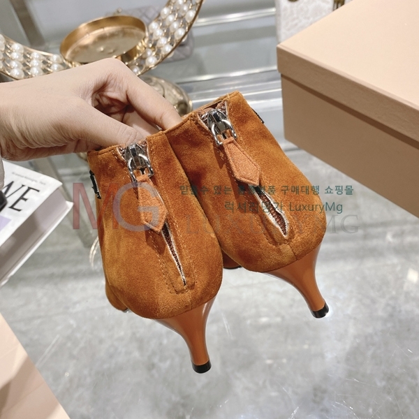 �̿�̿� ���� ME605884-4