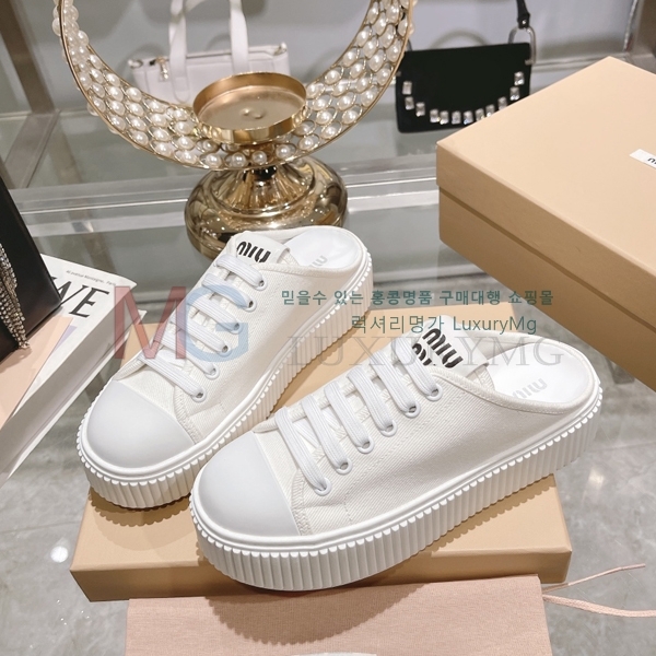  �̿�̿� ���� ����Ŀ�� �� M506621