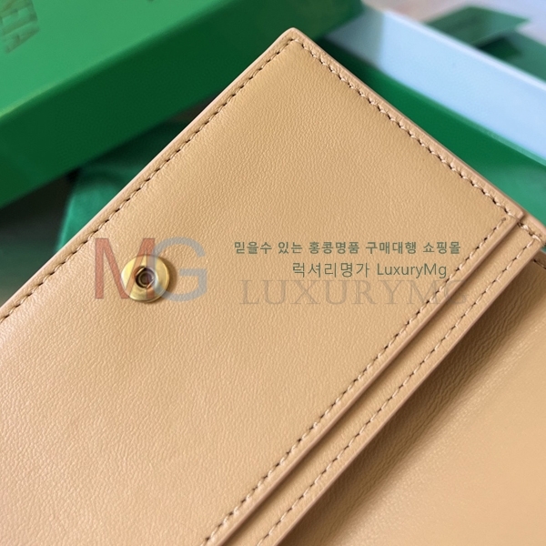 ���װ�����Ÿ ���� ���̽� 651396-A-7