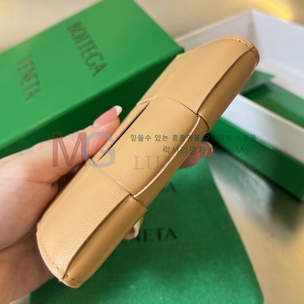 ���װ�����Ÿ ���� ���̽� 651396-A-7