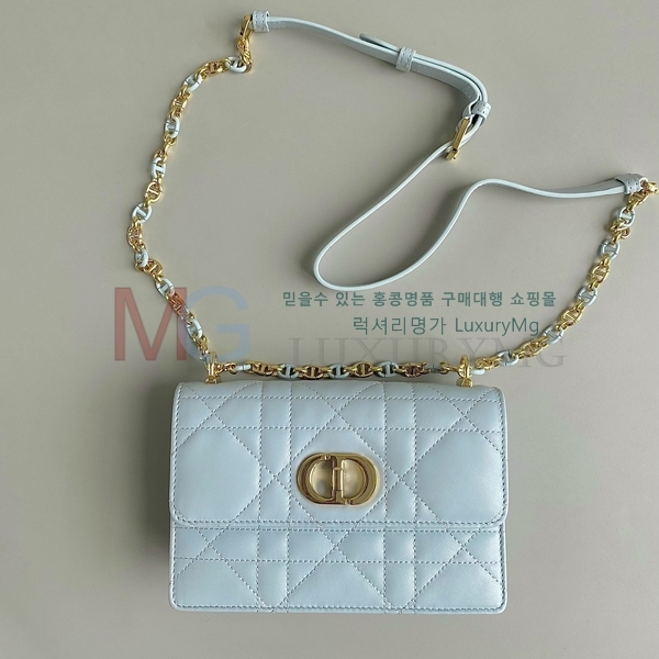 ��� �̽� ī�� �̴Ϲ� M65533-100