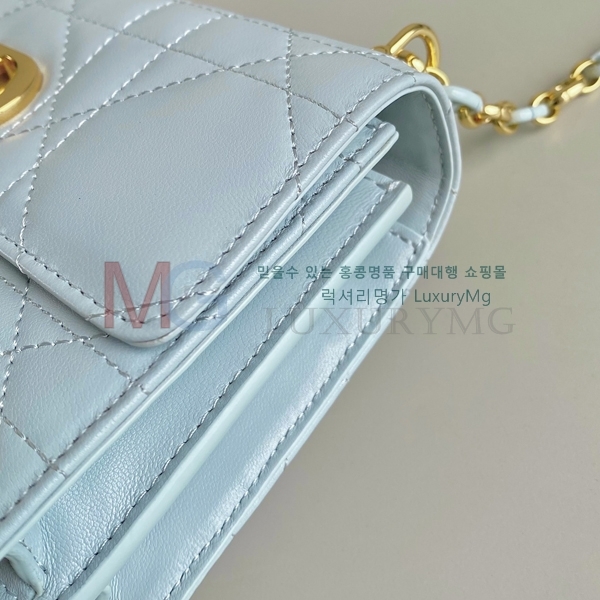 ��� �̽� ī�� �̴Ϲ� M65533-100