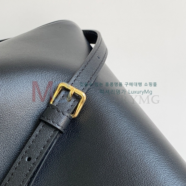 ������ ī�ٽ� ��ο콺Ʈ�� Ʈ������ �� 111013-A-2