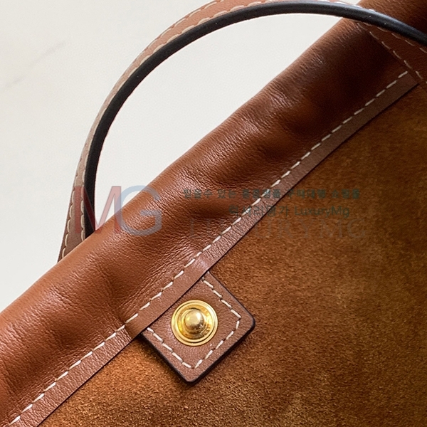 ������ ī�ٽ� ��ο콺Ʈ�� Ʈ������ �� 111013-A-3