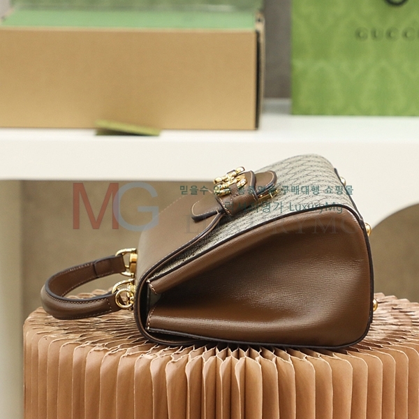 ���� Ȧ���� 1955 �ڸ��� ž �ڵ�� 702049-500-1