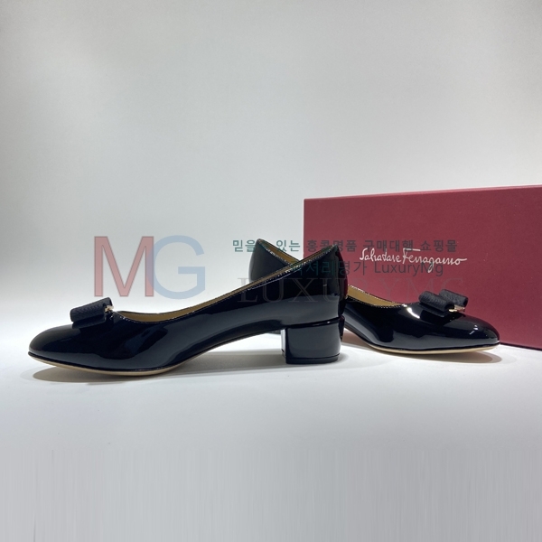 ��󰡸� ������ FEL50992-5