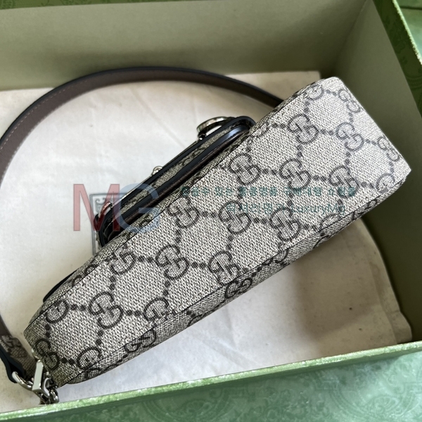 ���� Ȧ���� 1955 �̴� ����� 774209-1
