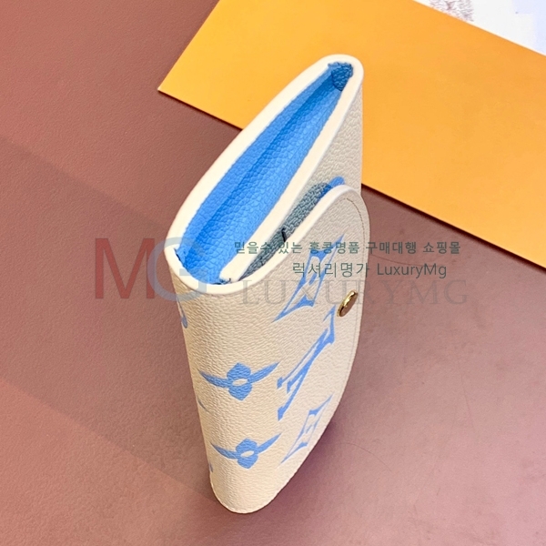 ���̺��� ���и� ���� ������ M82341-2