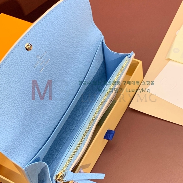 ���̺��� ���и� ���� ������ M82341-2