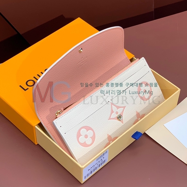 ���̺��� ���и� ���� ������ M82341-4